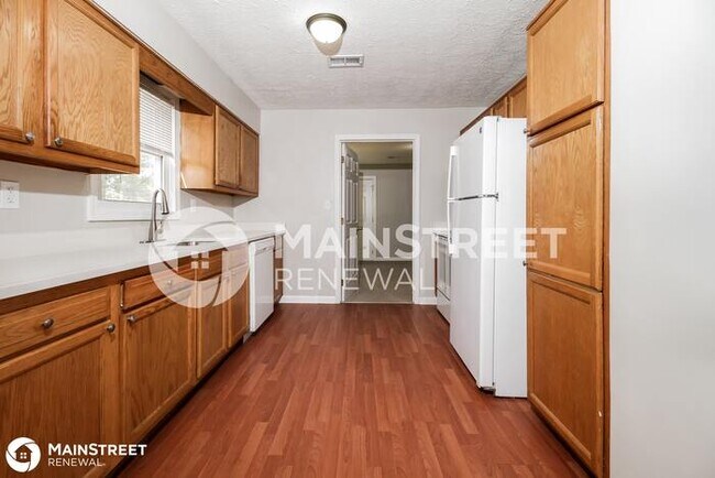 Foto del edificio - 5304 Vista John Dr, Louisville, KY 40214