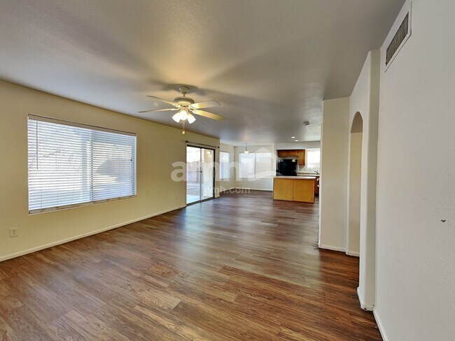 Building Photo - 12414 W Rancho Drive