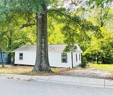 Foto del edificio - 1132 Browns Ave