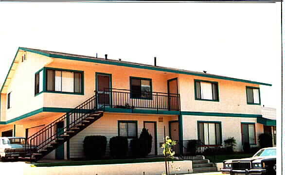 Building Photo - 511 W Limited Ave