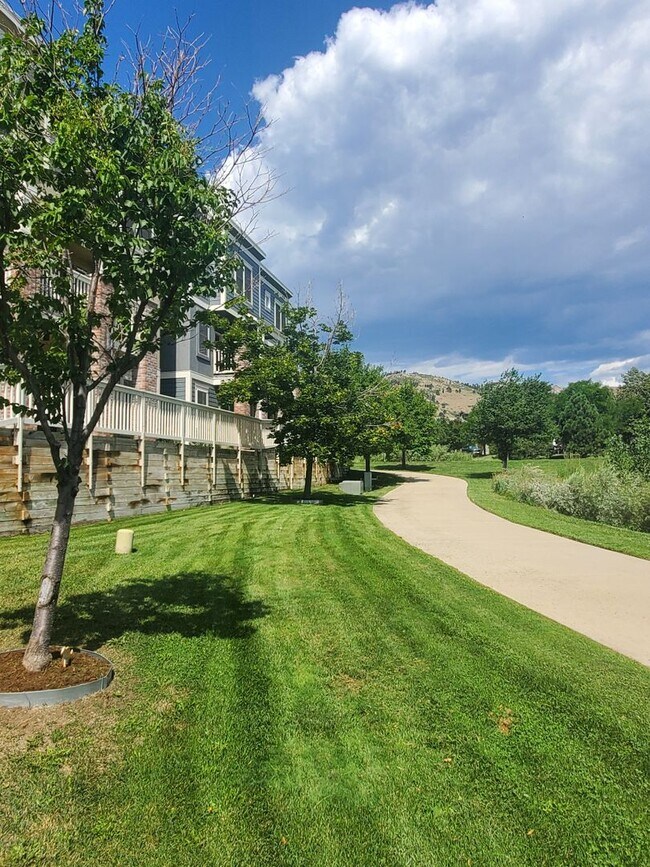 Foto del edificio - Spacious 1B/1B in a Great Community 06/14/...