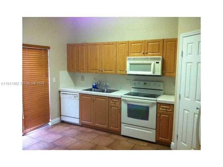 Foto del edificio - 1979 SE 23rd Terrace