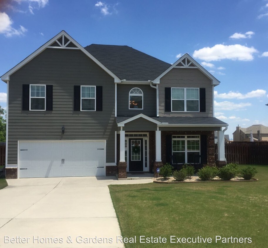 Foto principal - 4 br, 2.5 bath House - 3508 Monroe Court