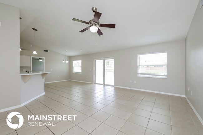 Building Photo - 102 Ashley Loop