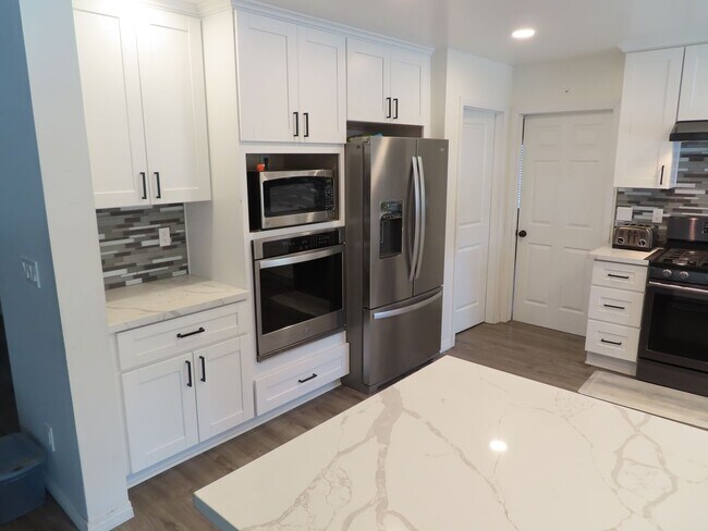 Foto del edificio - Coming Soon!  4 Bedroom Home in Fletcher H...