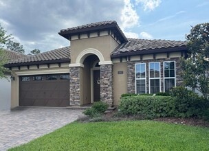 Building Photo - 3102 Pescara Dr