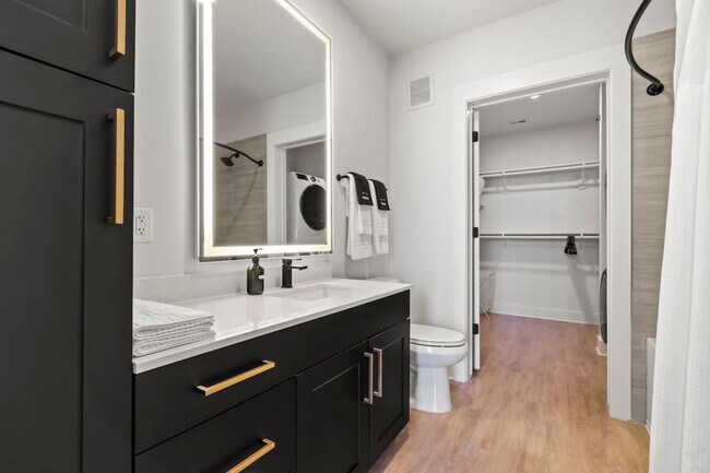 Foto del edificio - 2317 W Grace St
