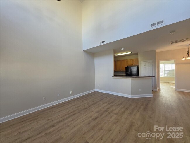 Foto del edificio - 10619 Trolley Run Dr