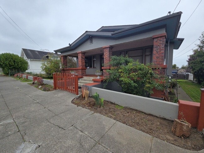 Building Photo - 2314 Union St