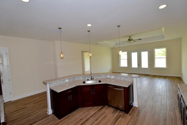 Foto del edificio - 12120 Lyndell Plantation Dr