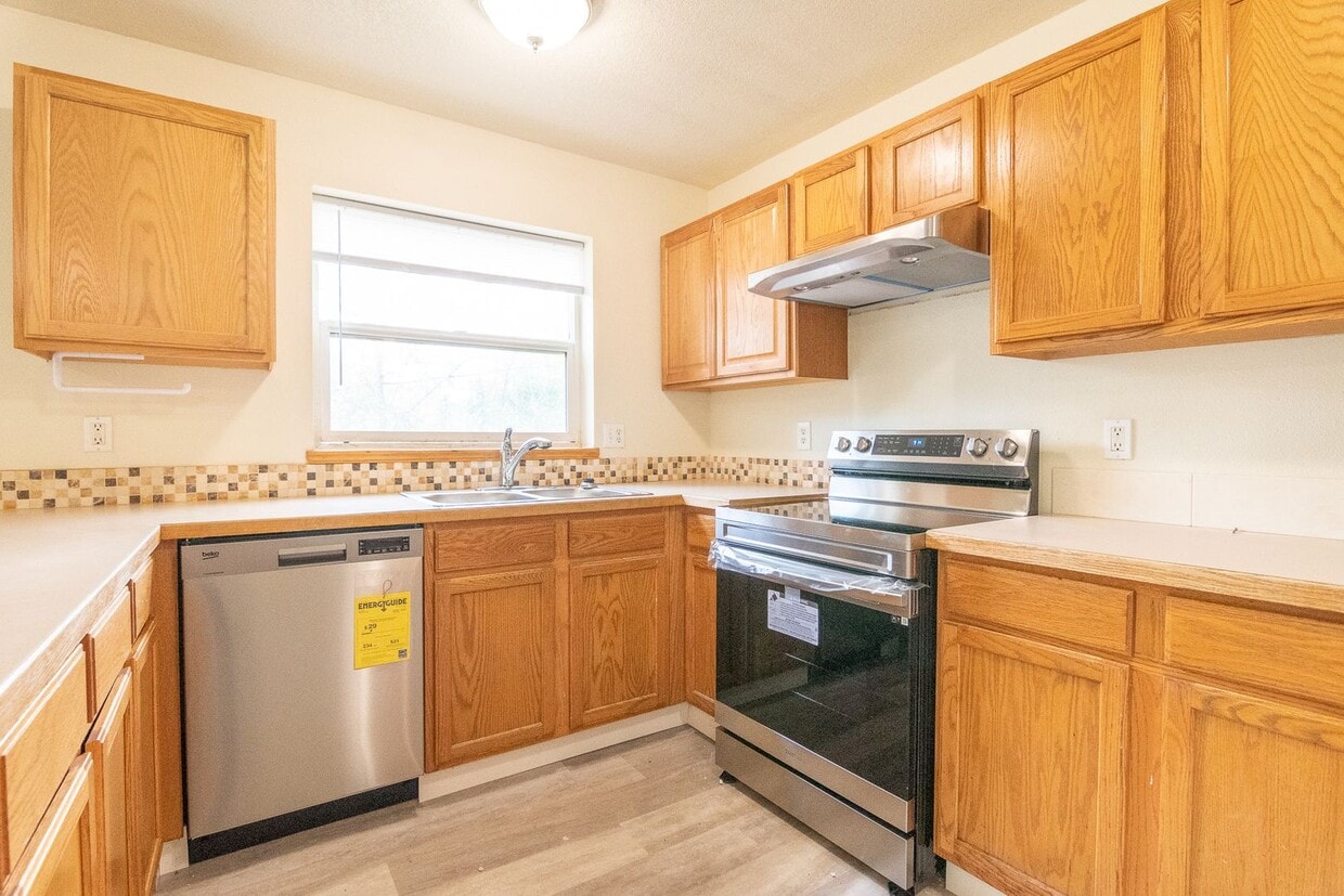 Foto principal - 508 NE Graham St