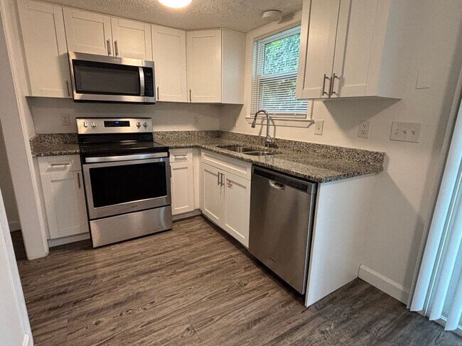 Foto del edificio - 1629 N James Ave