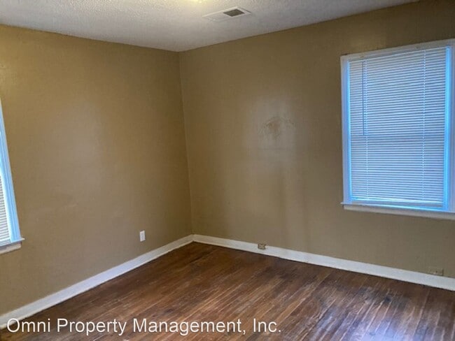 Building Photo - 2 br, 1 bath House - 821 Gracewood St.