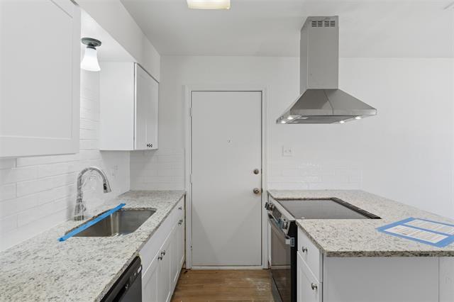 Building Photo - 803 Melody Cir