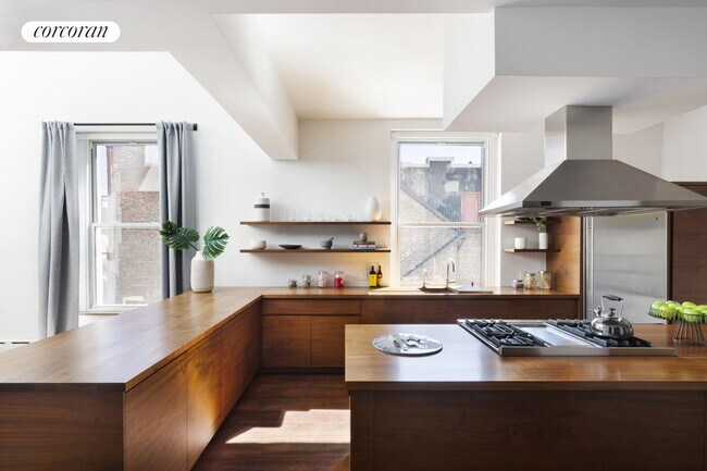 Foto del edificio - 27 Great Jones St