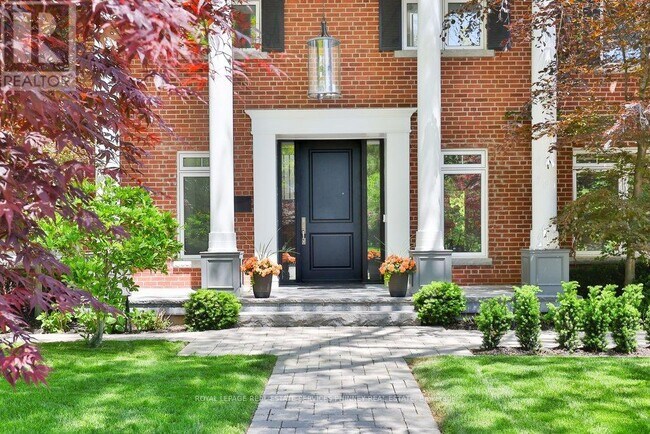 Photo du bâtiment - 1638 Ruscombe Close