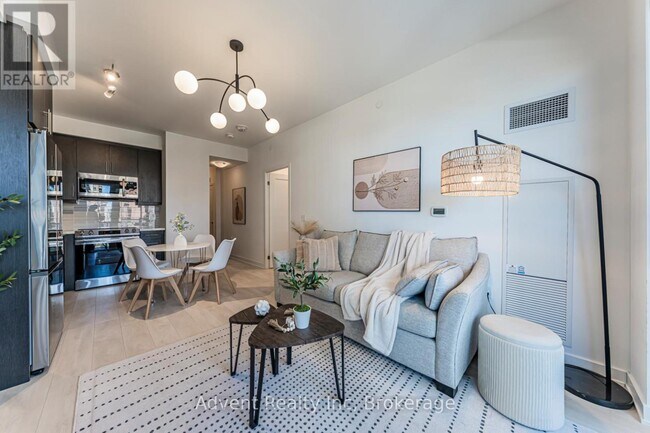 Photo du bâtiment - 105 Oneida Crescent