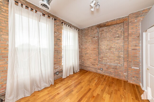 Foto del edificio - 1822 S Bishop St