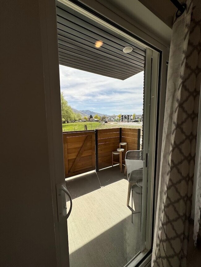 Foto del edificio - 3120 S 200 W