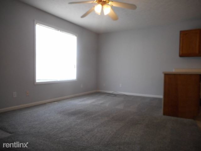 Building Photo - 1 br, 1 bath Apartment - 132 Amy Ave Unit C