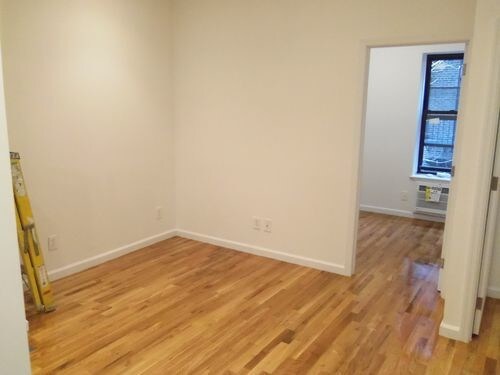 Building Photo - 443 W 51st St