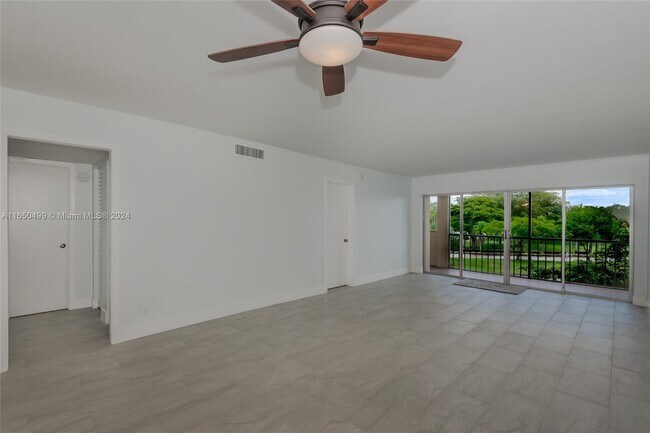 Foto del edificio - 3905 N Nob Hill Rd