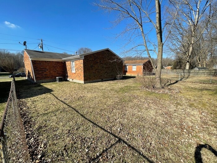 Building Photo - 3BD/1BA Single Family Home