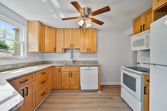 Photo - 759 Gallion Ave (Pittsburgh, PA) House