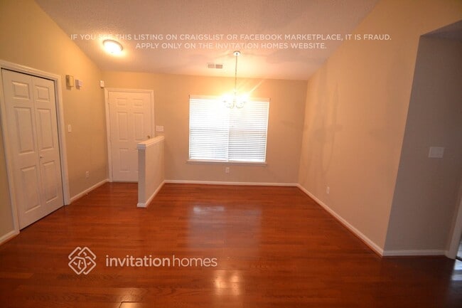 Building Photo - 1217 Settles Bridge Ct