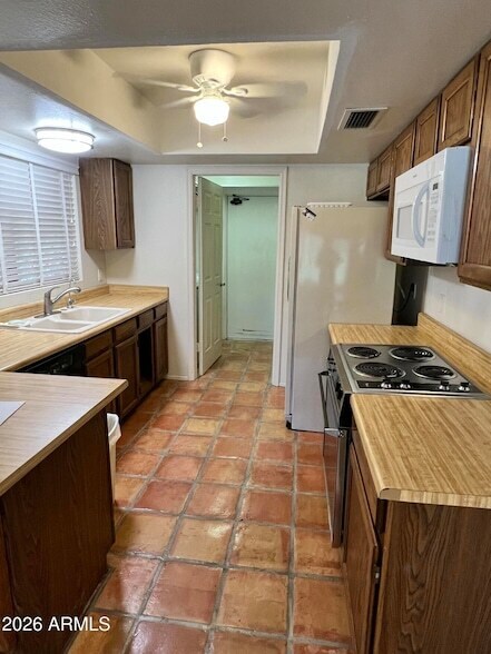 Foto del edificio - 18942 N 96th Ln