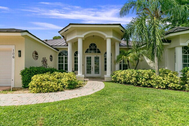 Foto del edificio - Black Olive Crescent, Royal Palm Beach, FL...