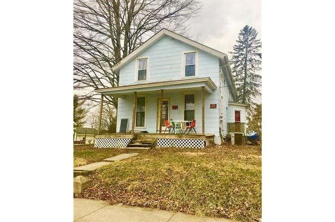 Primary Photo - 81 W Buckeye St
