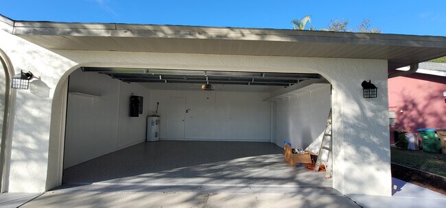 Foto del edificio - 2321 Viscaya Pkwy