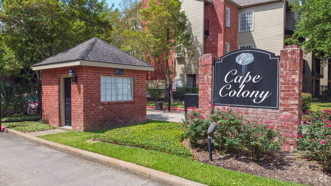 Building Photo - Cape Colony