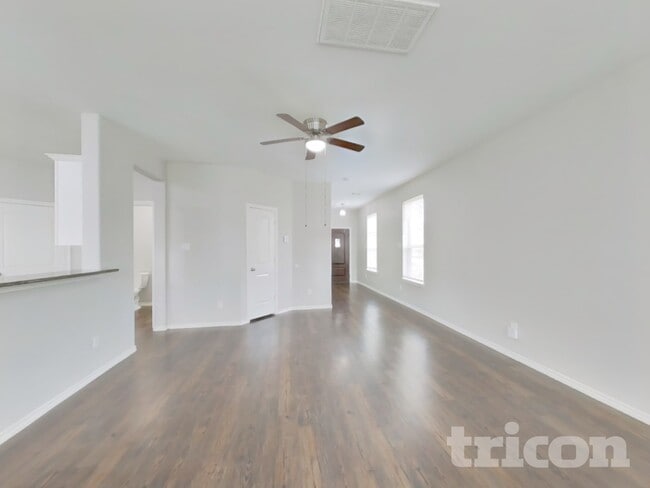 Building Photo - 1411 Seagler Pond Ln