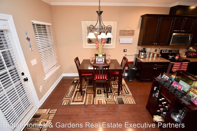 Building Photo - 3 br, 2.5 bath House - 719 Kensey Park Lane