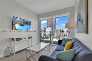 Foto del edificio - 321 NE 26th St