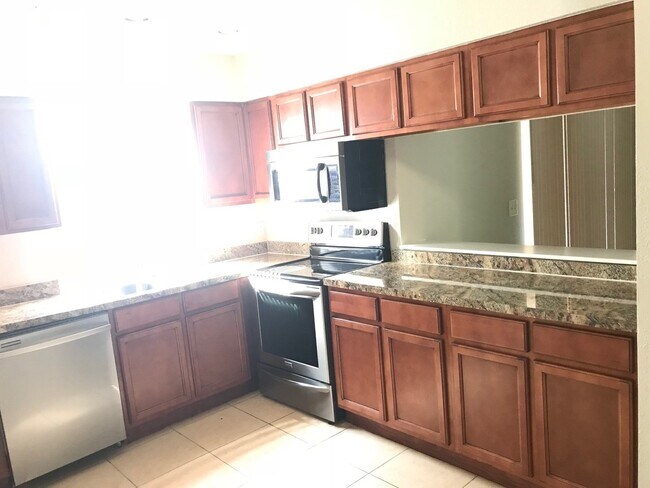 Building Photo - RYHM - 4240 Gulfstream Bay Court