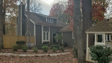 Building Photo - 5927 Sentinel Dr