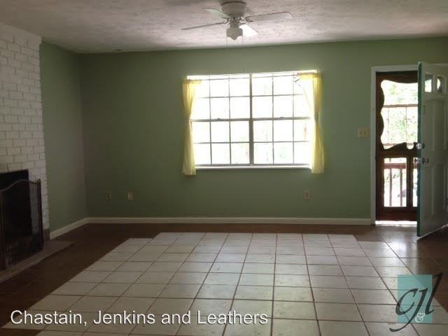 Foto del edificio - 595 Jefferson River Rd