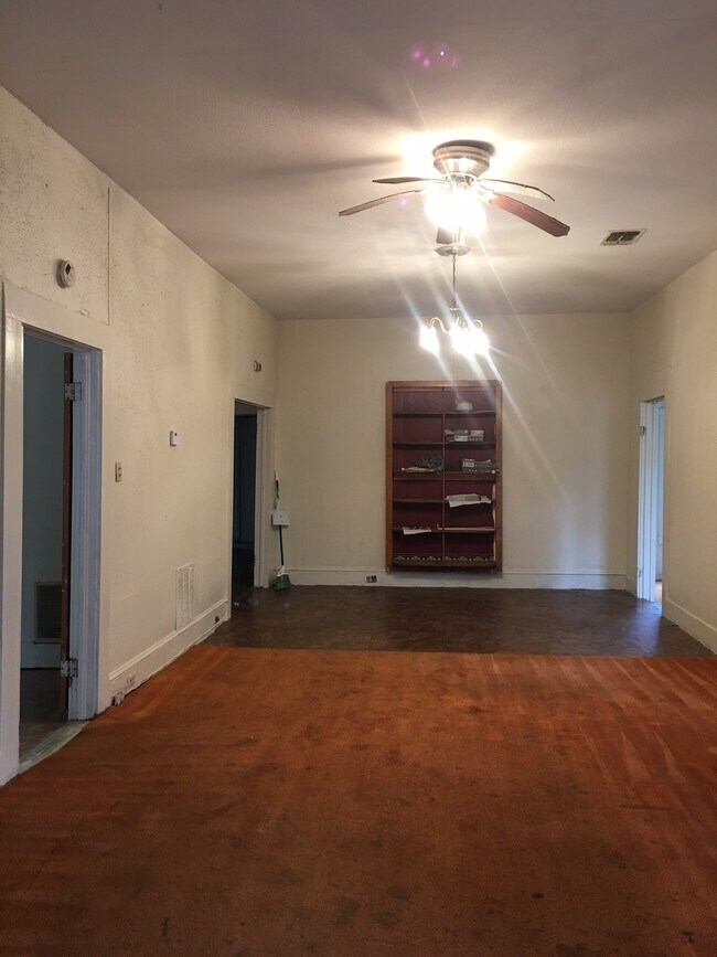 Main Entrance Living/Dining Area - 6100 Lexington Ave