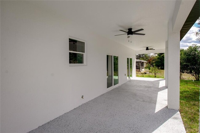 Building Photo - 769 Memorial Dr