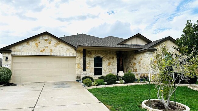 Building Photo - 1906 Texoma Dr