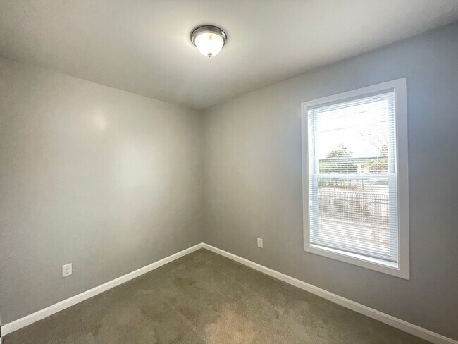 Foto del edificio - 374 Amory St