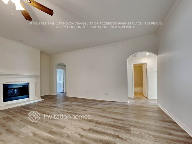Building Photo - 1000 Fox Willow Ct