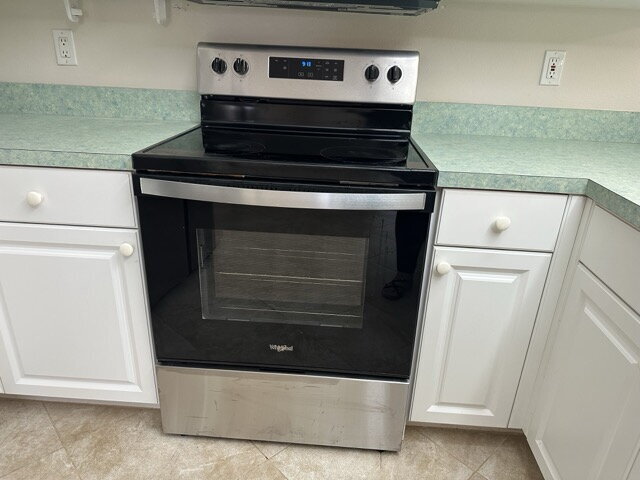Building Photo - Spacious 2-Bed, 2-Bath Home in Venice with...