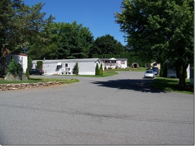 Foto del edificio - Brookside Mobile Home Park