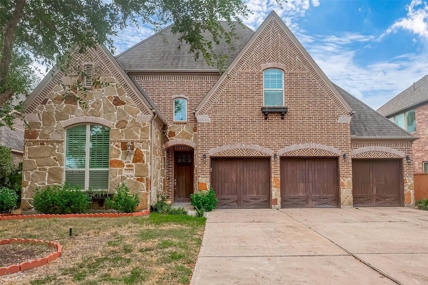 Photo - 16811 Kilgarth Drive Unit