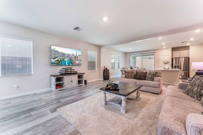 Building Photo - Modern Luxury Living: Spacious Retreat wit...