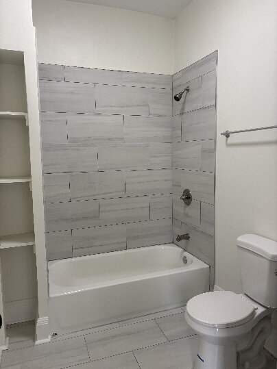 Foto del edificio - "3-Bedroom Home on Glenview Avenue with Spacious Layout and 2 Full Baths!"